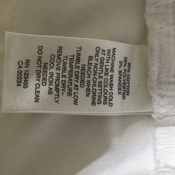 Design Lab Cropped White Pants - Picture 4 of 4